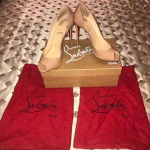 Christian Loubitan nude Demi You